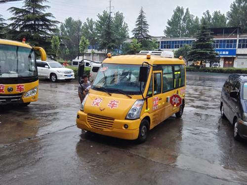 小型冷藏車出現(xiàn)異味怎樣排除？